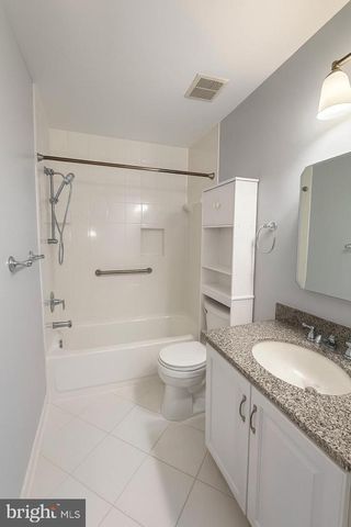 4947 MCFARLAND CT, Fairfax, VA 22032