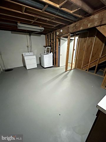 4947 MCFARLAND CT, Fairfax, VA 22032