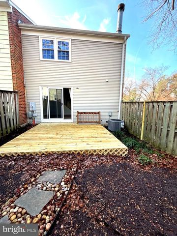 4947 MCFARLAND CT, Fairfax, VA 22032