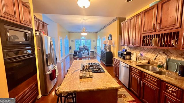 1110 N 2nd Street, Griffin, GA 30223