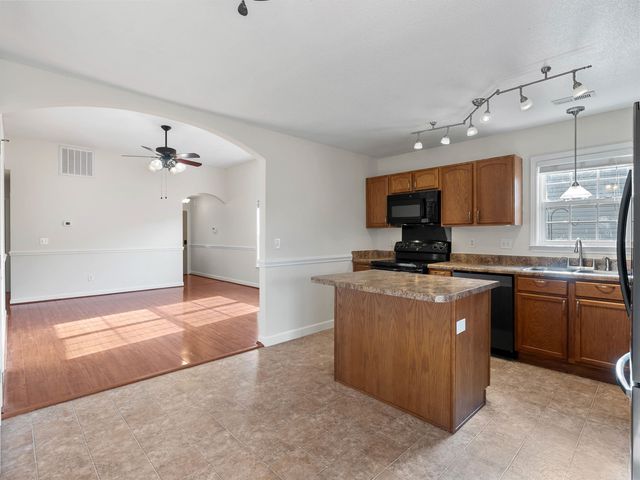 652 Clarion Court, Boiling Springs, SC 29316