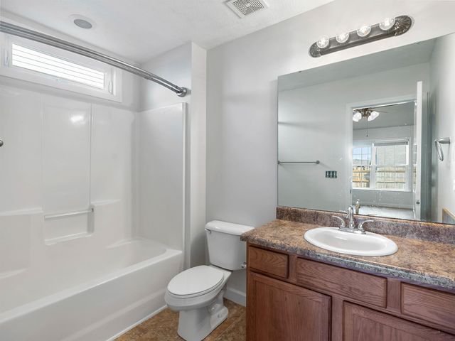 652 Clarion Court, Boiling Springs, SC 29316