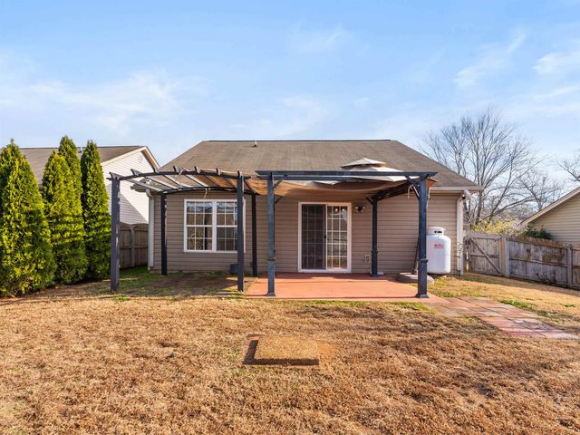 652 Clarion Court, Boiling Springs, SC 29316