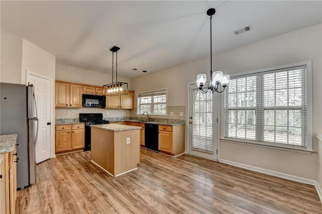 100 Hawnley Trace, Suwanee, GA 30024