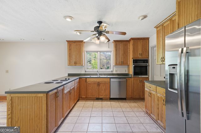 215 Murphy Lane, Mineral Bluff, GA 30559