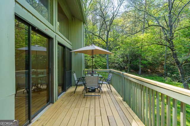 215 Murphy Lane, Mineral Bluff, GA 30559