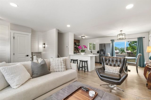 1414 Martin Drive, Colorado Springs, CO 80915