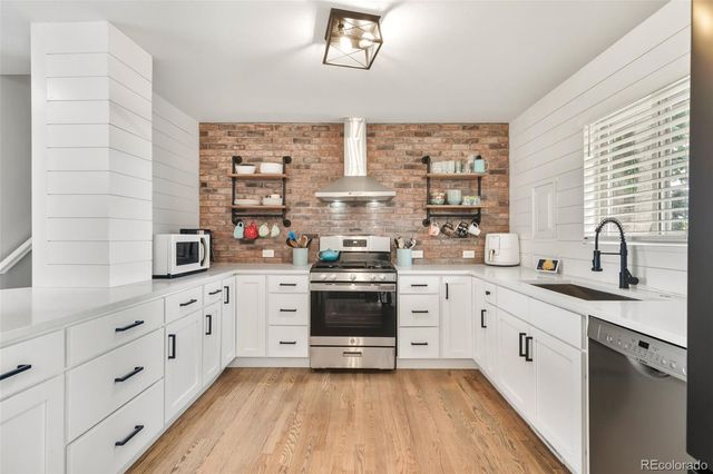 1414 Martin Drive, Colorado Springs, CO 80915