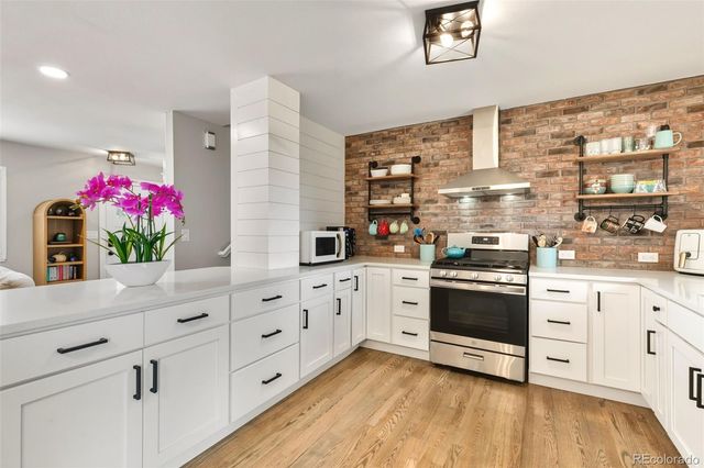 1414 Martin Drive, Colorado Springs, CO 80915