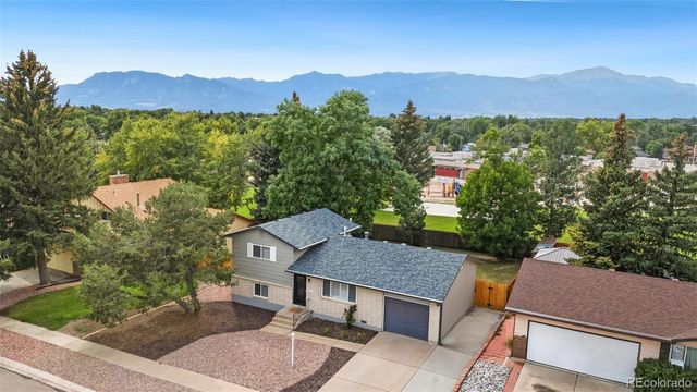 1414 Martin Drive, Colorado Springs, CO 80915