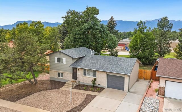 1414 Martin Drive, Colorado Springs, CO 80915