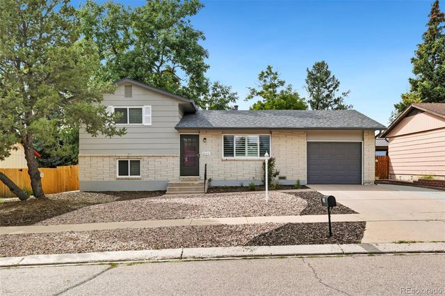 1414 Martin Drive, Colorado Springs, CO 80915