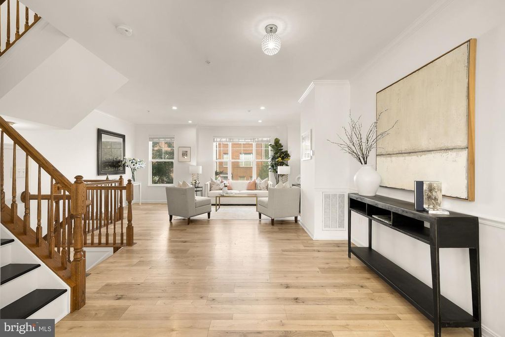 4963 6TH ST NE, Washington, DC 20017