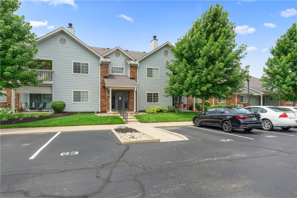 6615 Hedington Square 7, Centerville, OH 45459