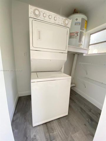 2460 Taylor St 1C, Hollywood, FL 33020