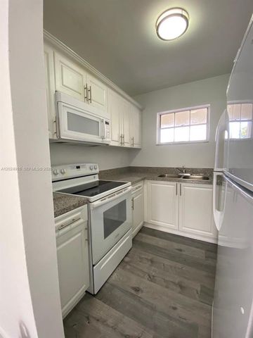 2460 Taylor St 1C, Hollywood, FL 33020