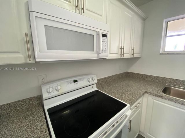 2460 Taylor St 1C, Hollywood, FL 33020