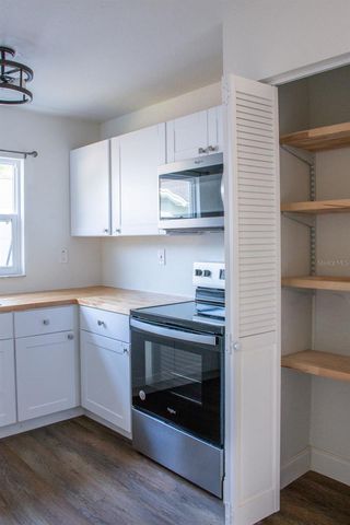 6813 S HIMES AVENUE, Tampa, FL 33611