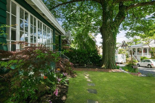 36 4th Avenue, Nyack, NY 10960