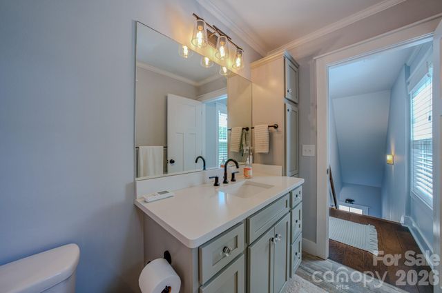 15 Tudor Way, Black Mountain, NC 28711