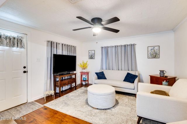 805 S Arenas Street, Rayne, LA 70578