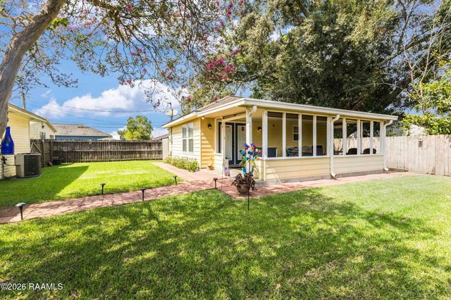 805 S Arenas Street, Rayne, LA 70578