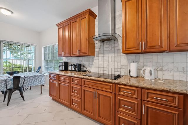 12727 Ashford Knoll Drive, Houston, TX 77082