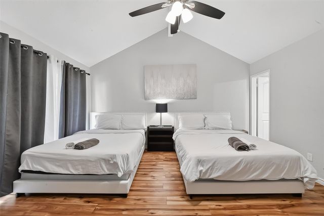 12727 Ashford Knoll Drive, Houston, TX 77082