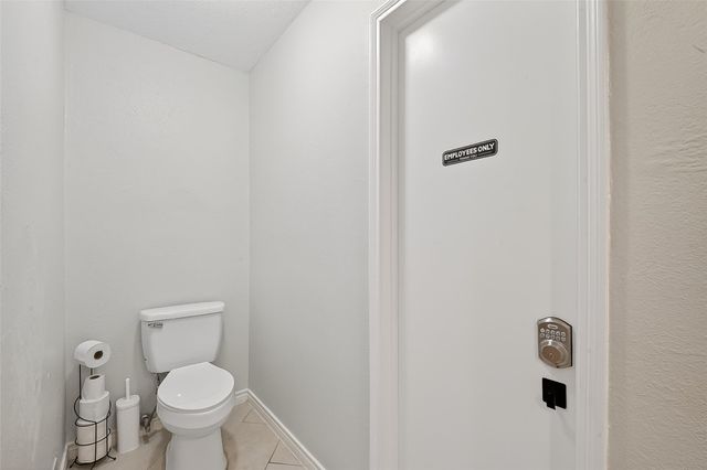 12727 Ashford Knoll Drive, Houston, TX 77082