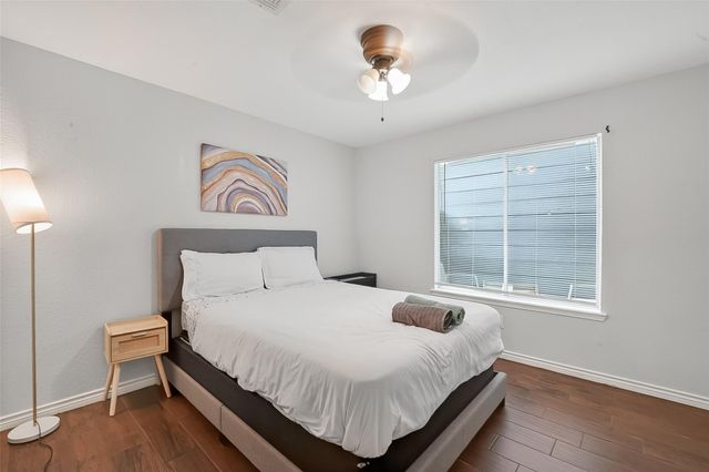 12727 Ashford Knoll Drive, Houston, TX 77082