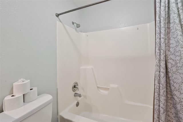 12727 Ashford Knoll Drive, Houston, TX 77082