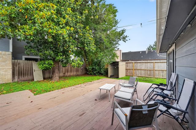 12727 Ashford Knoll Drive, Houston, TX 77082