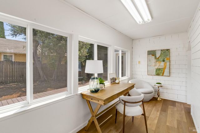 445 E H St, Benicia, CA 94510