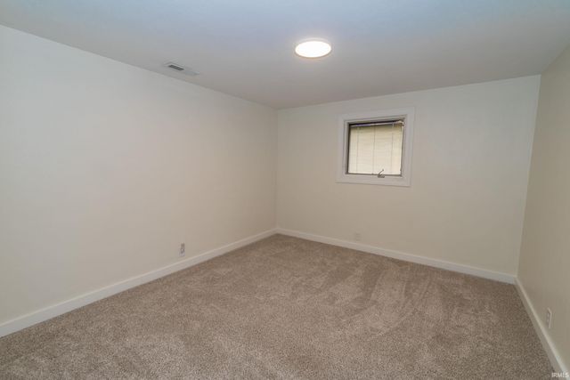 17370 Parker Drive, South Bend, IN 46635