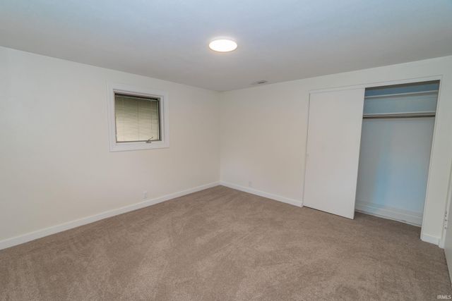 17370 Parker Drive, South Bend, IN 46635