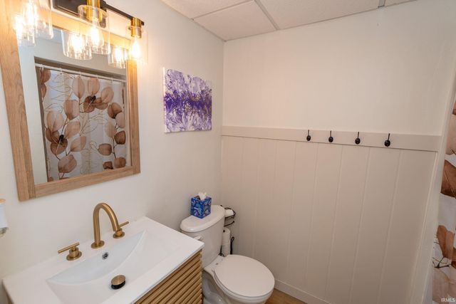 17370 Parker Drive, South Bend, IN 46635