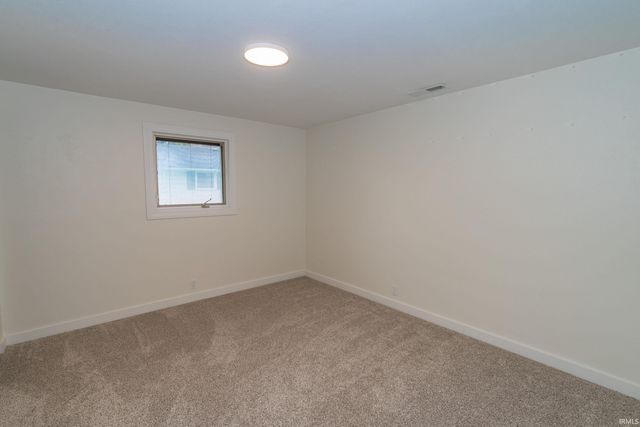 17370 Parker Drive, South Bend, IN 46635