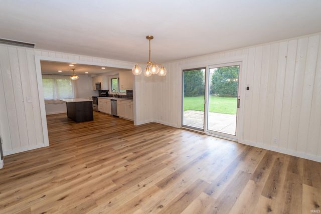 17370 Parker Drive, South Bend, IN 46635