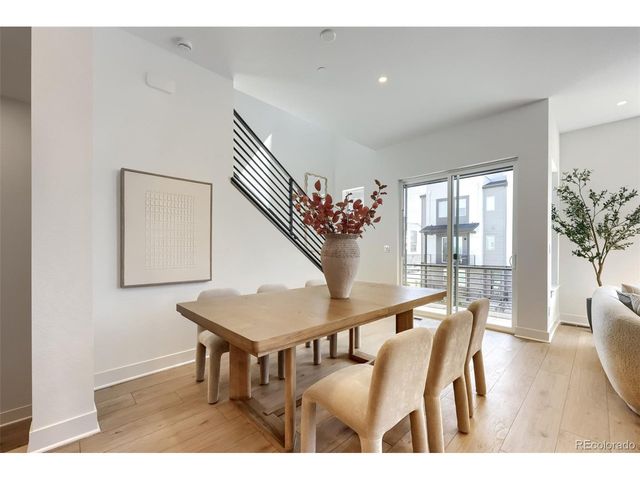 3435 W Elmhurst Pl, Littleton, CO 80120