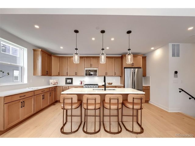 3435 W Elmhurst Pl, Littleton, CO 80120
