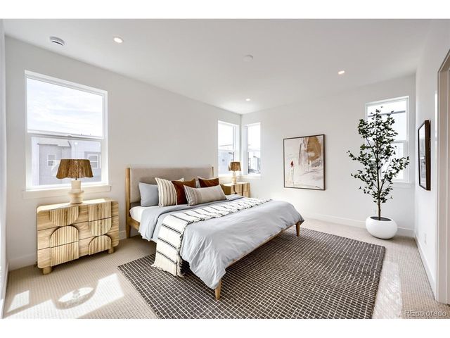 3435 W Elmhurst Pl, Littleton, CO 80120