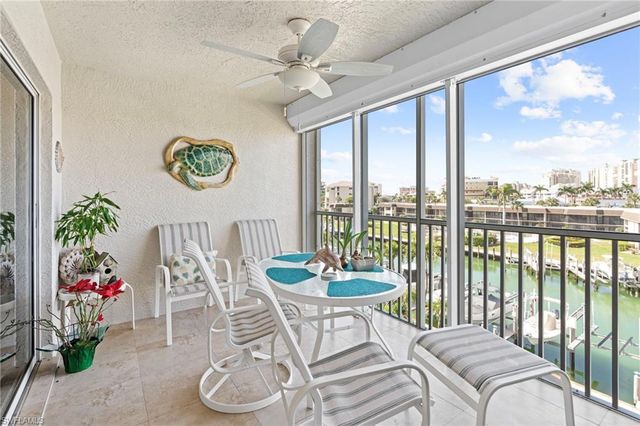 870 Collier CT 406, Marco Island, FL 34145