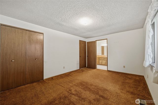 14055 SE 202nd Street, Kent, WA 98042