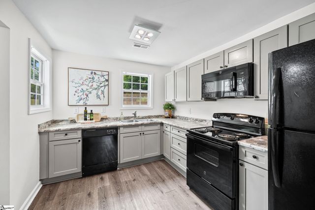 101 Deoyley Avenue, Greenville, SC 29605