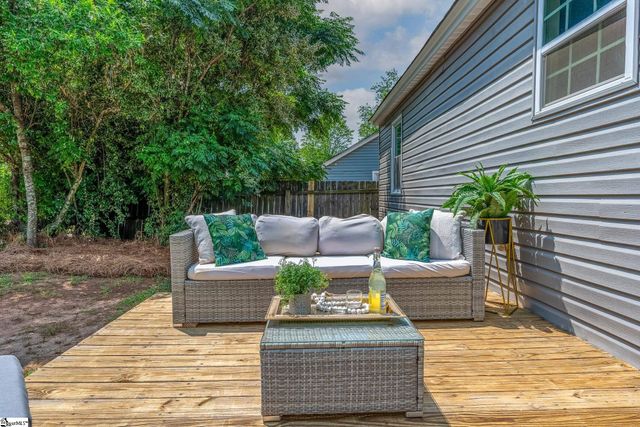101 Deoyley Avenue, Greenville, SC 29605