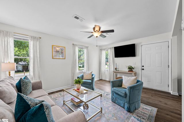 101 Deoyley Avenue, Greenville, SC 29605