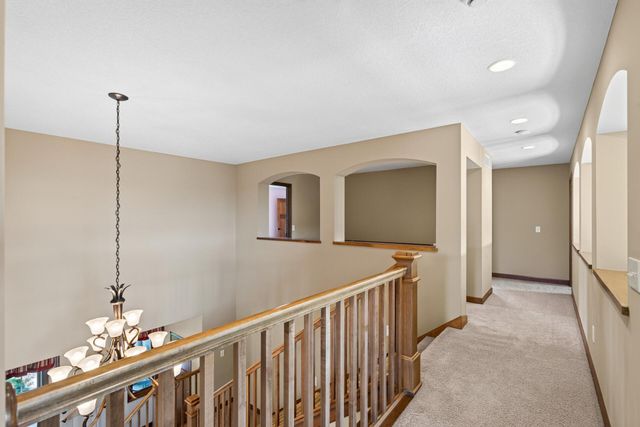 9020 Warren Court, Victoria, MN 55386