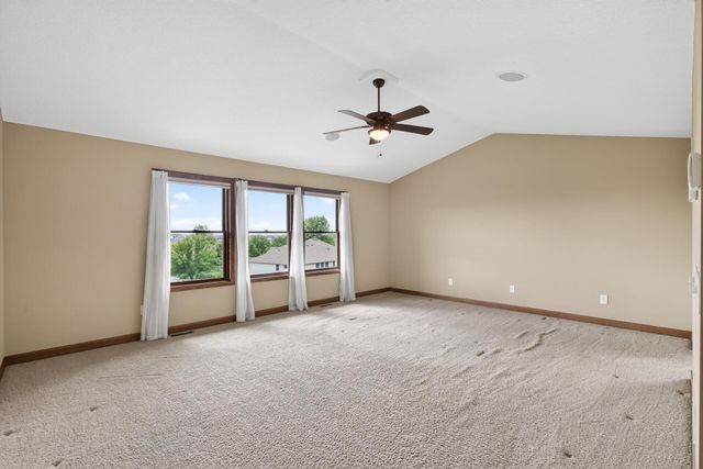 9020 Warren Court, Victoria, MN 55386
