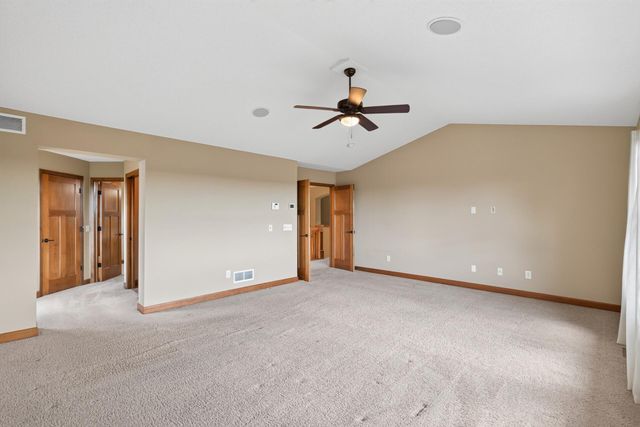 9020 Warren Court, Victoria, MN 55386