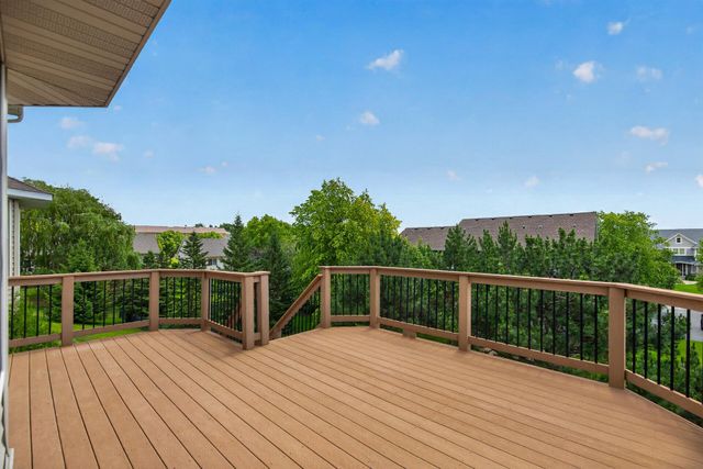 9020 Warren Court, Victoria, MN 55386